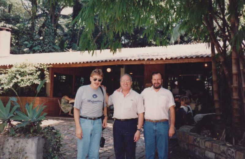 А.О.Иванов, У.Торриани и А.К.Асперти в университете Сан Пауло, Бразилия.