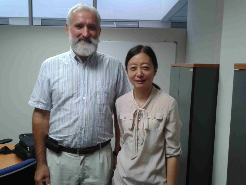 Г.В.Носовский и Юн Чао (КНР) в НТУ в августе 2012 года.
